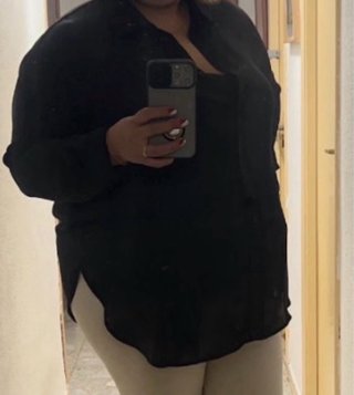 Blusa Negra de Manga Larga