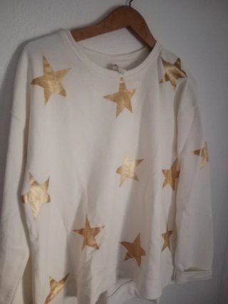 Sudadera blanca con estrellas doradas Talla L