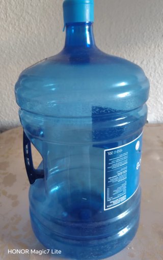 Garrafa de Agua de 20 Litros
