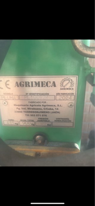 Pluma Hidráulica con control remoto