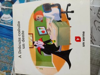 Libro A Drácula cáelle un dente