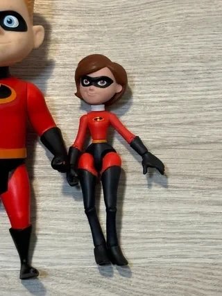 Lote 2 figuras de Los Increibles