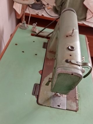 Máquina de coser Refrey industrial