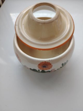 Cenicero de cerámica redondo