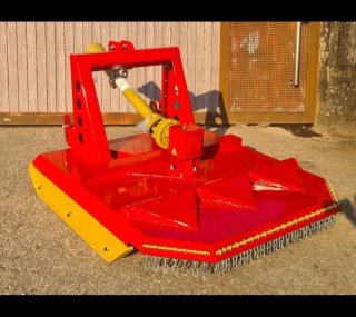 Desbrozadora de 1,40m. Grupo Comer LF140J