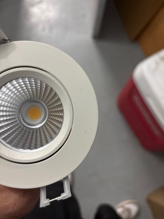 33 Focos LED Empotrables 8W 3000K