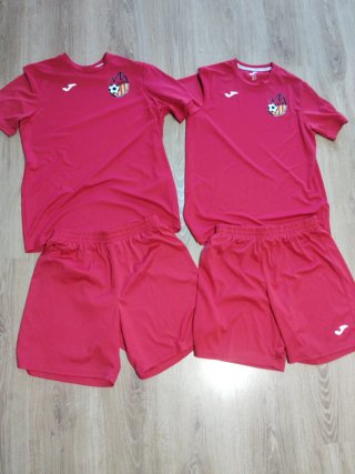2 Conjuntos Fútbol Bellpuig Joma