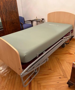 Cama Articulada eléctrica con colchón Antiescaras