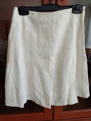 Falda blanca