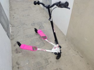Lote de 3 Patinetes