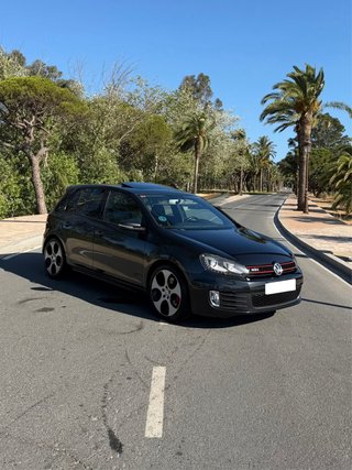137.000KMS Volkswagen Golf VI GTI DSG año 2012