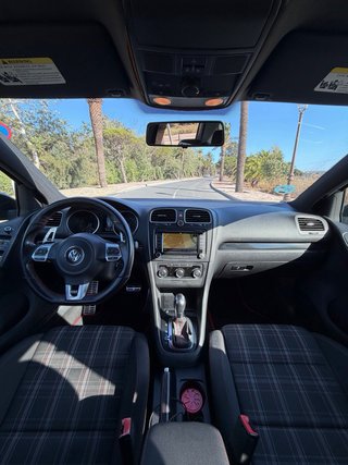 137.000KMS Volkswagen Golf VI GTI DSG año 2012