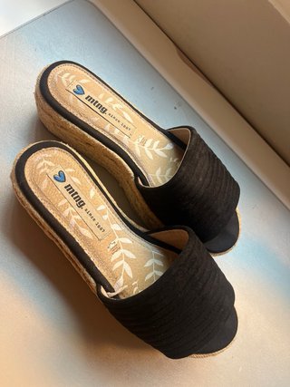 Sandalias palas Mustang Negras con Plataforma