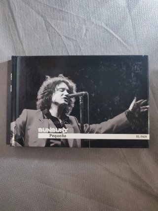 CD y Libro Pequeño - Bunbury