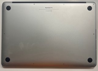 MacBook Pro 15 i7 256GB