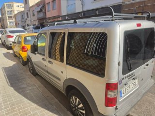 Ford E-Tourneo Courier 2005