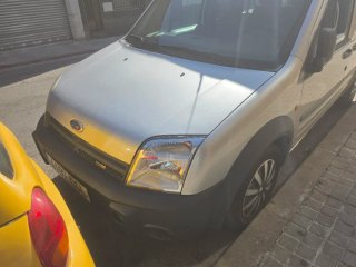 Ford E-Tourneo Courier 2005