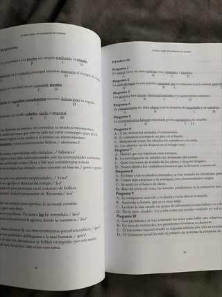 El libro verde: 50 simulacros de examen. Gramát...