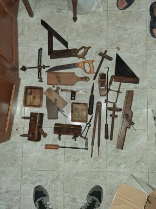 Set de 18 Herramientas de Carpintero Antiguas