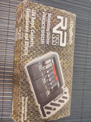 Pedalera Digitech RP355