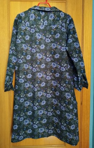 Vestido midi vintage flores cremallera