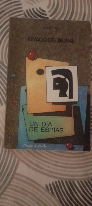 Un día de espías, o, El caso del repollo con gafas