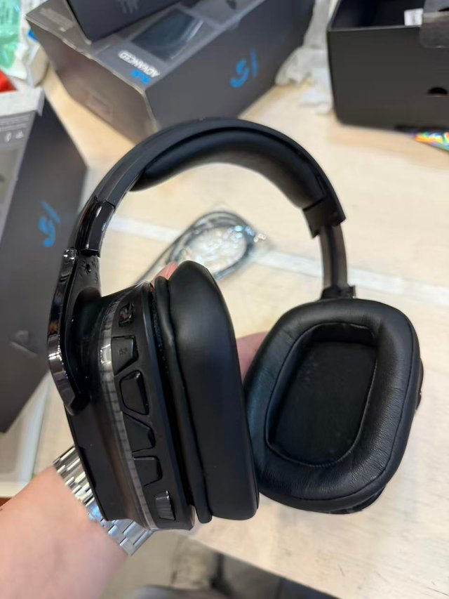 Logitech G935 Auriculares Inalámbricos Gaming