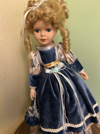 Muñeca de Porcelana Decorativa