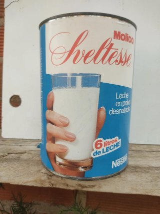 Latas antiguas