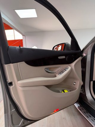 Mercedes-Benz EQE SUV 2021
