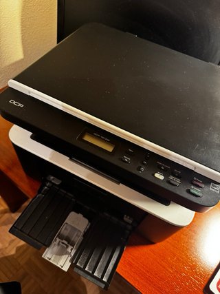 Stampante multifunzione laser Brother DCP-1612W
