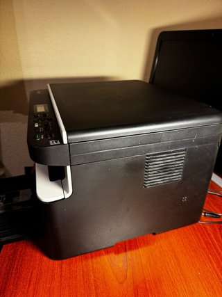 Stampante multifunzione laser Brother DCP-1612W