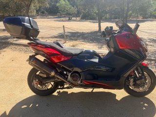 Yamaha Tmax 560 2022