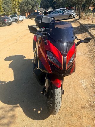 Yamaha Tmax 560 2022