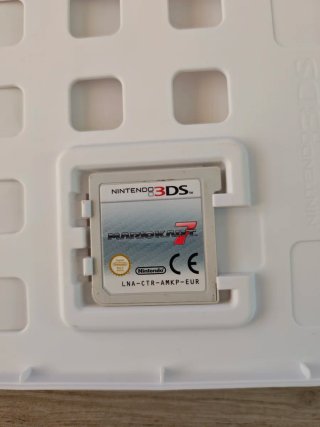 Mario Kart 7 Nintendo 3DS + Tarjetas RA
