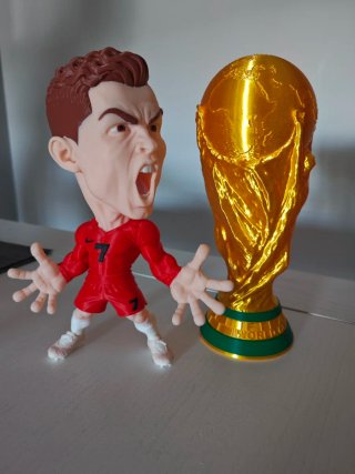Figura Cristiano Ronaldo CR7 Trofeo Mundial