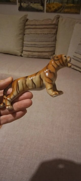 Tigre in porcellana