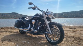 Yamaha XV 1900 Midnight Star