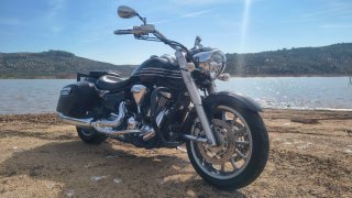 Yamaha XV 1900 Midnight Star