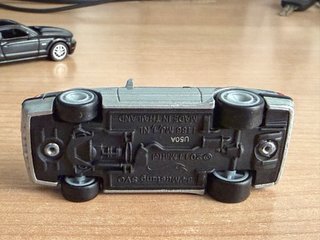 Coche en miniatura Ford Mustang SVO 1/64