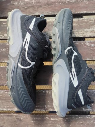 Deportivas Nike Trail Running Negro/Gris