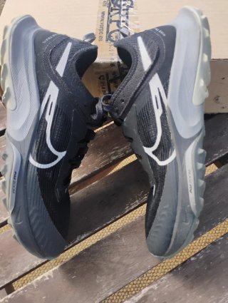 Deportivas Nike Trail Running Negro/Gris