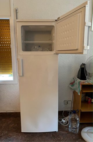 Nevera Smeg Blanca como nueva!!
