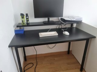 Escritorio moderno negro