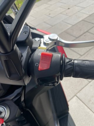 Kymco Superdink 125cc Roja