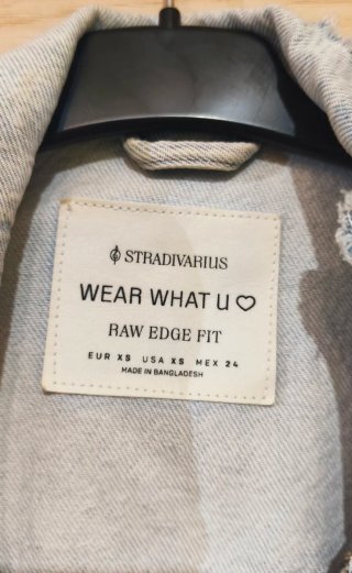 Cazadora tejana Stradivarius