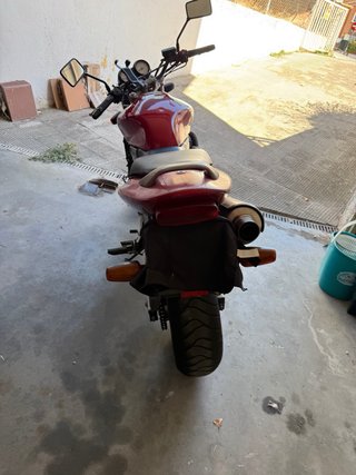Honda CB600F Hornet Roja
