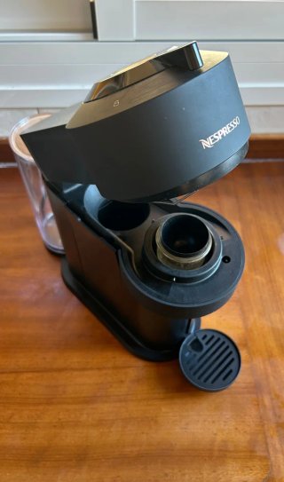 Cafetera Nespresso DeLonghi Negra