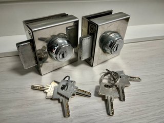 2 Candados para Puerta de Cristal