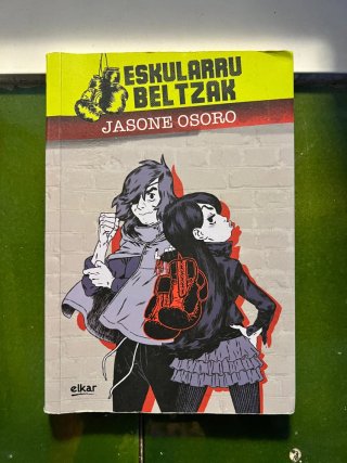 Libro Ezkularru beltzak